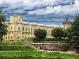 Из Могилева на автобусе: Ораниенбаум — Кронштадт — Гатчина