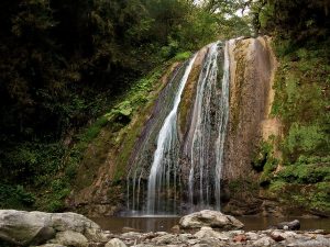 Экскурсии в Сочи и Абхазию + отдых на море (на поезде)